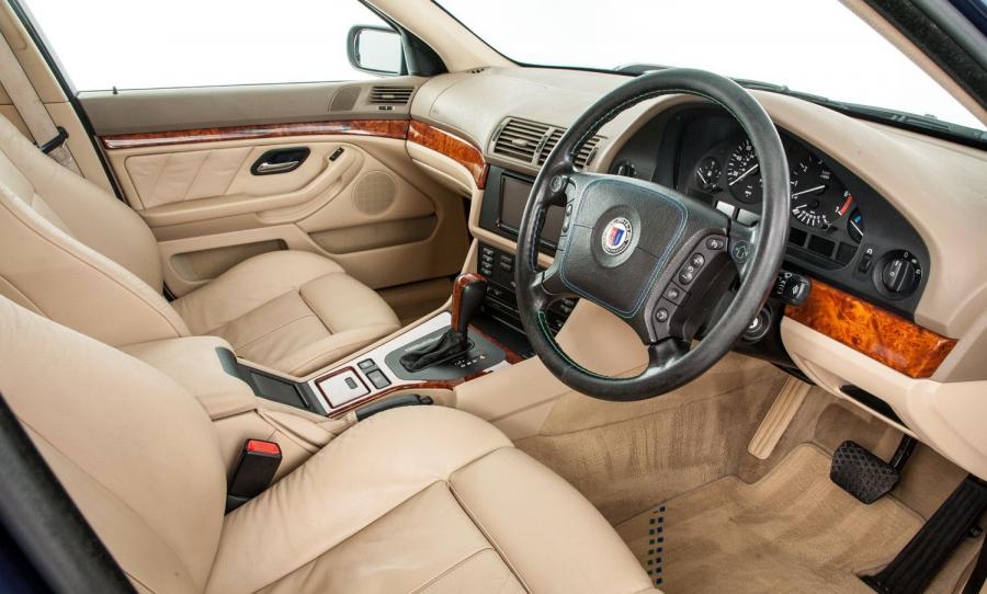 Интерьер Alpina B10 V8 Touring (E39) 1997 года  (UK) (фото 5 из 13)